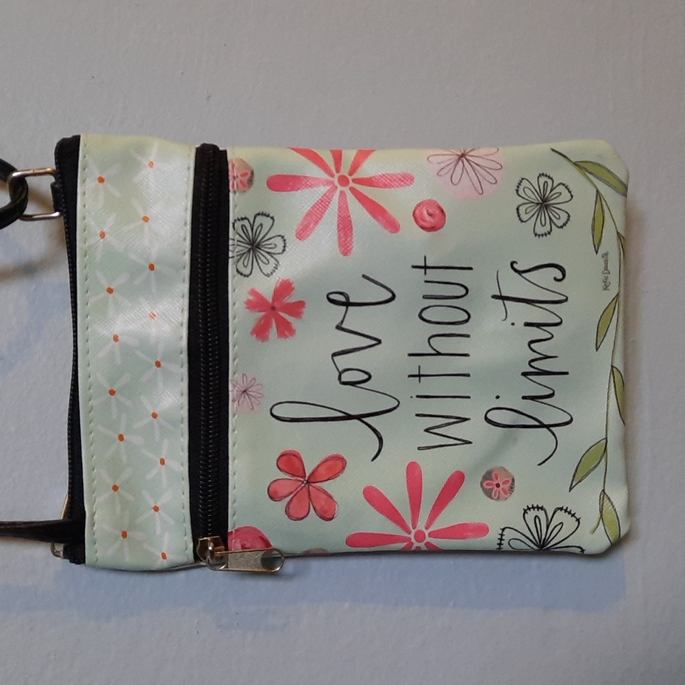 Love Without Limits Crossbody Purse Bag  Floral Design Zipper Closure NEW